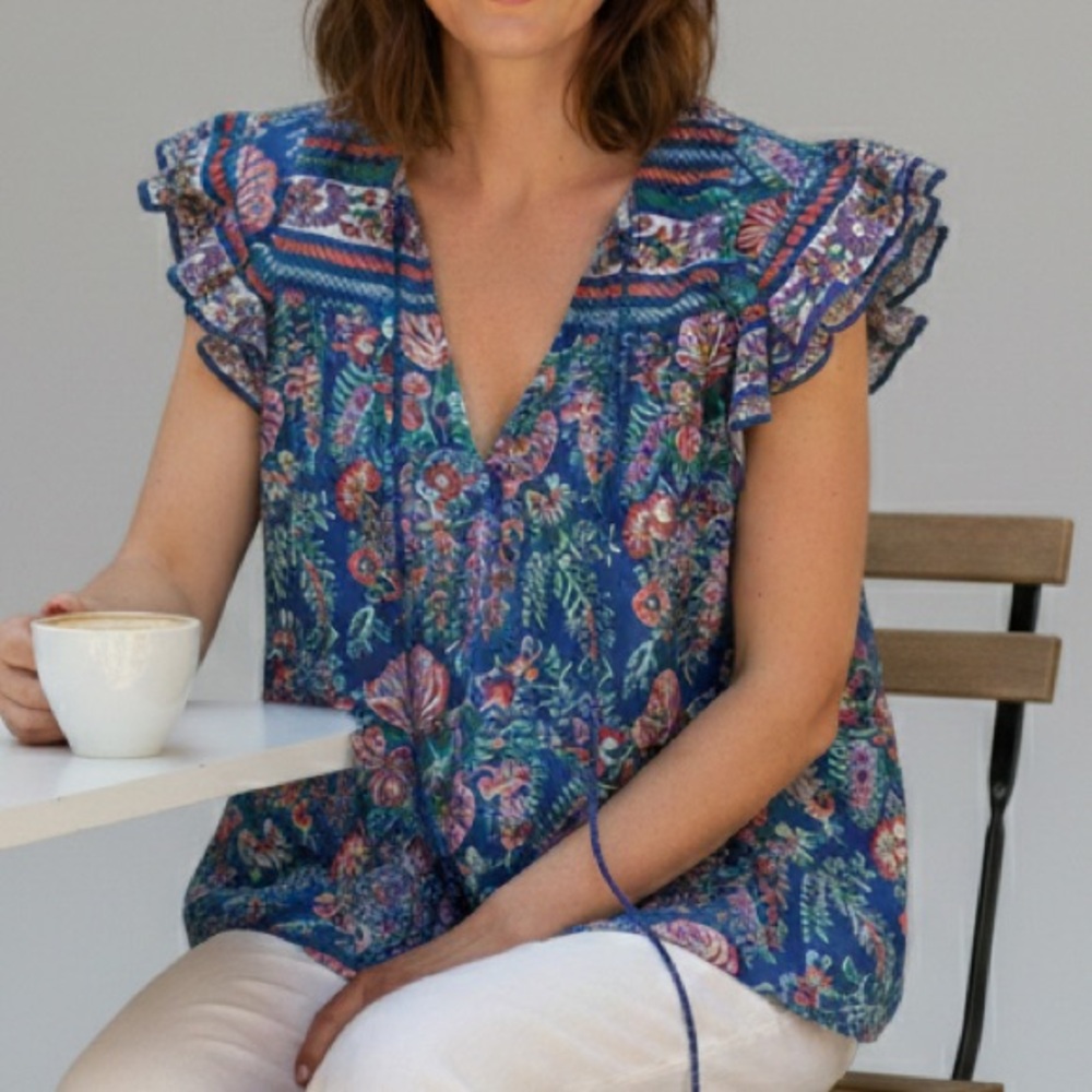 Love‎ the Label Flutter Sleeve Floral Blue Women's Top Size XS